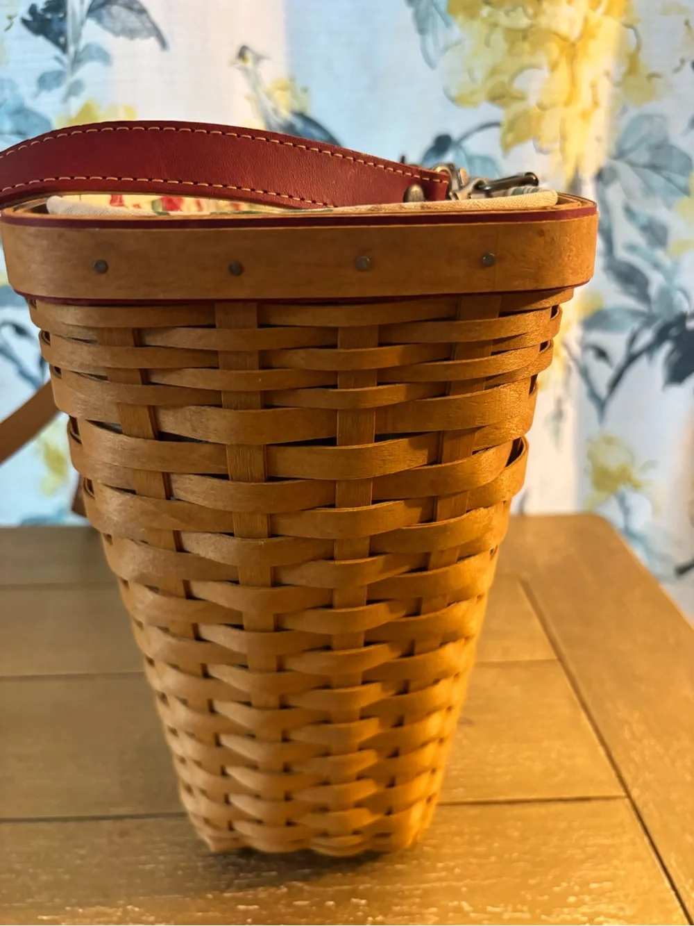 Longaberger 2004 Woven Market Career Tote, Red Leather Straps,Excellent Like New